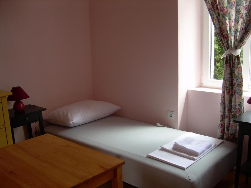 Phara HostelGdinj 部屋 写真